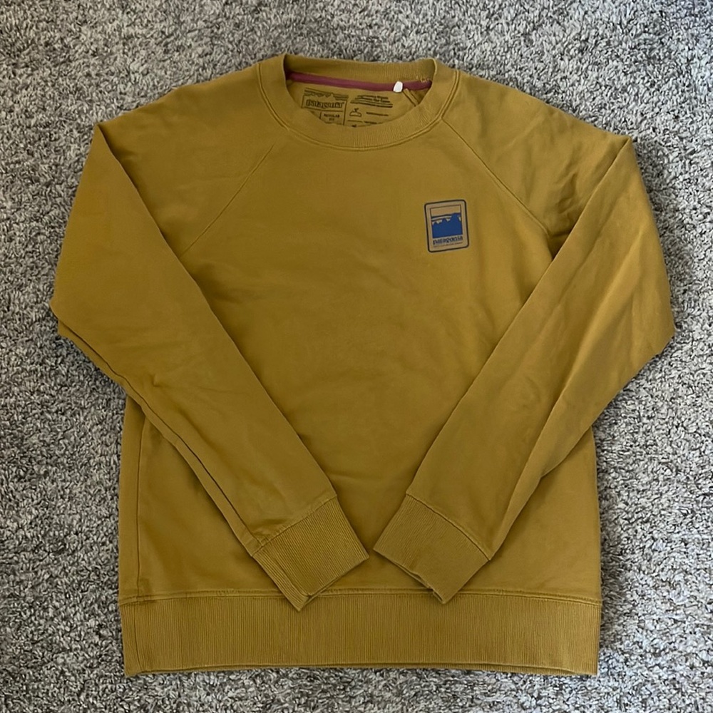 Patagonia crewneck